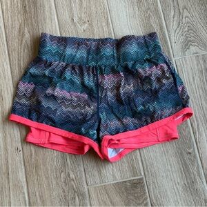 Fabletics Olesia Chevron Women's Multicolor Chevron Running Workout Shorts M